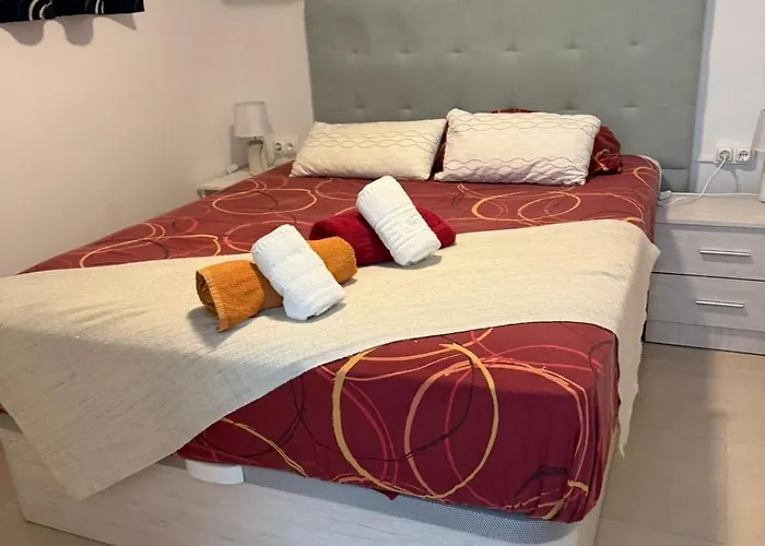 Paraiso Achacay, View Cristianos *