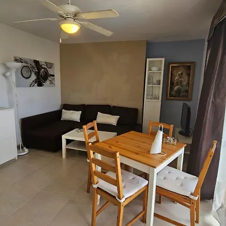 Apartament Paraiso Achacay, View Cristianos *
