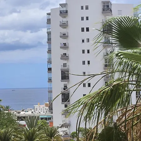 Paraiso Achacay, View Cristianos