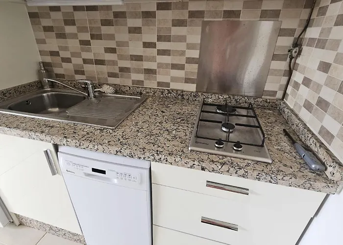 Paraiso Achacay, View Cristianos