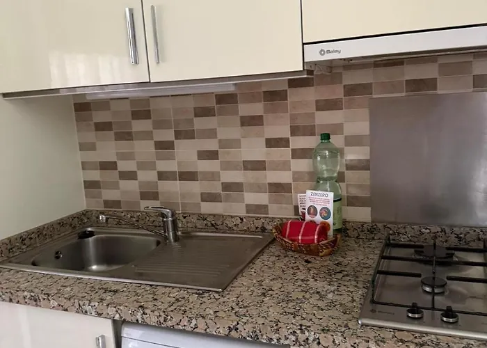 Paraiso Achacay, View Cristianos *